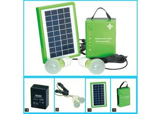 Carregador portátil normal do painel solar com os módulos solares de 5w picovolt e os bulbos de uma bateria 2