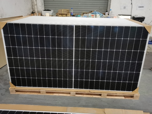 comprar Painel de energias solares Monocrystalline 540W da pilha de silicone do módulo do picovolt 550W online manufacture
