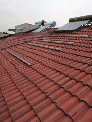 Mono 144 sistemas residenciais 5kw das energias solares do laço da grade das pilhas